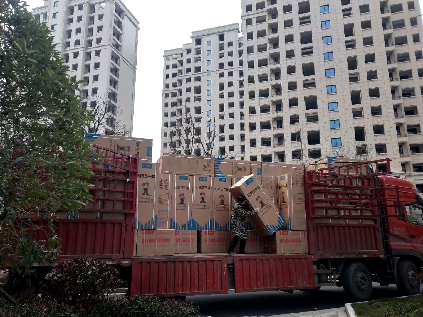 楼盘项目次第开花，阳帆万余台机组陆续上马